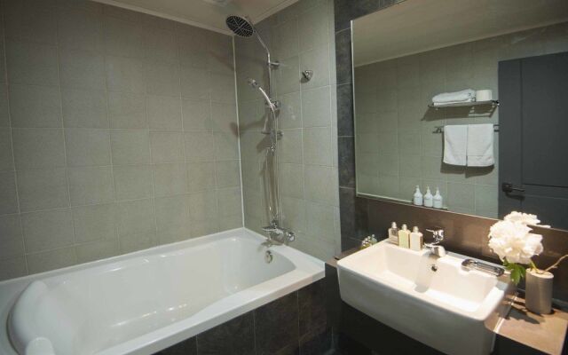 Athenae Hotel