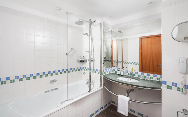 voco St David's Cardiff by IHG