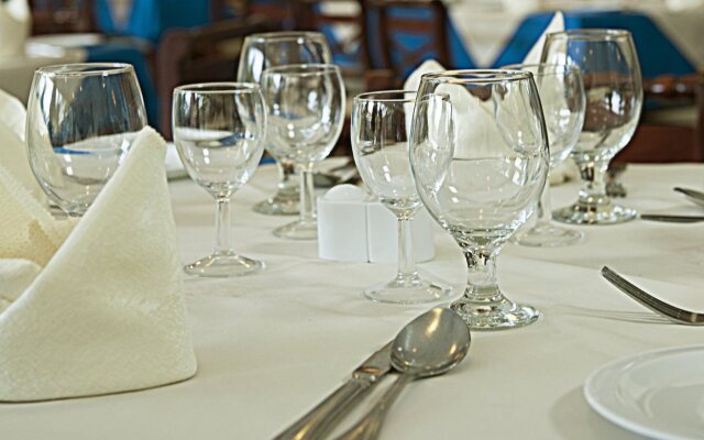 Avenra Garden Hotel