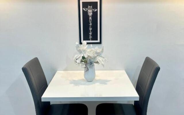 Apartment Diamond -modern and lovely seaside studio apartment
