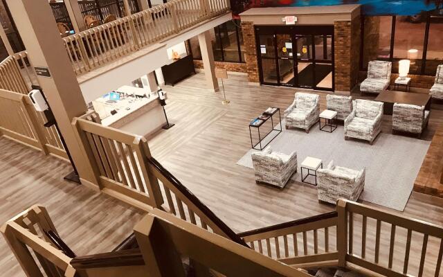 SureStay Plus Hotel by Best Western Greenwood