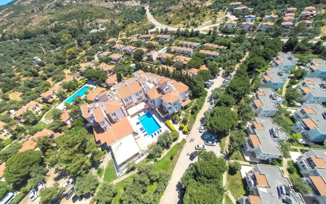 Hanedan Beach Hotel
