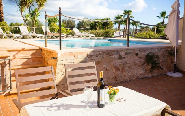 House With 2 Bedrooms In Ses Salines With Pool Access Enclosed Garden And Wifi 2 Km From The Beach