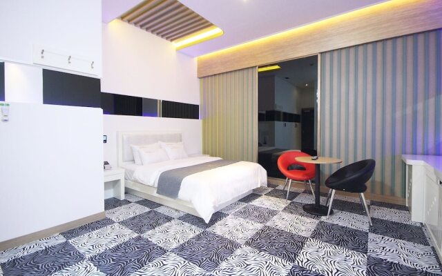 Gimje PGA Self Check-in Motel