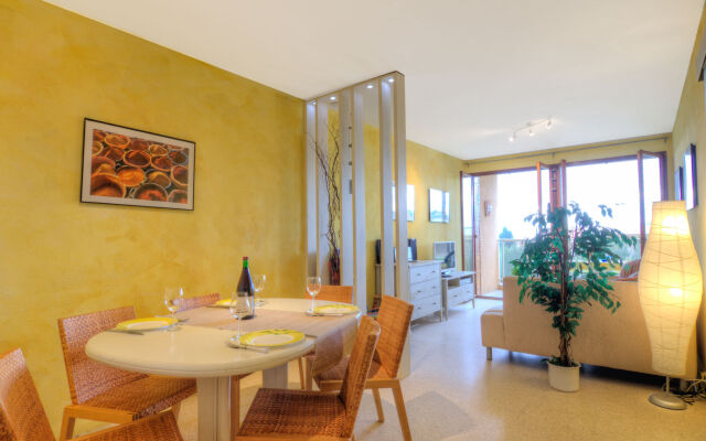 Apartment Les Amandiers