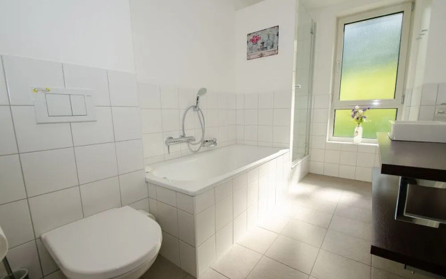 Finest Apartment Glacier View