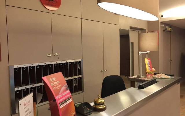 Atalante Hotel