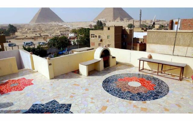 Pyramids Loft Homestay