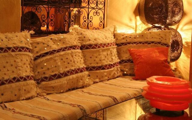 Riad Nathalie