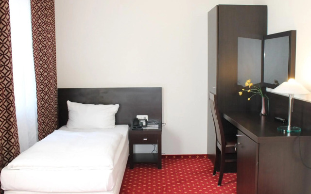 Hotel Aariana
