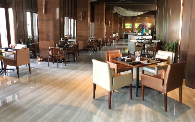Sunrise Premium Resort Hoi An
