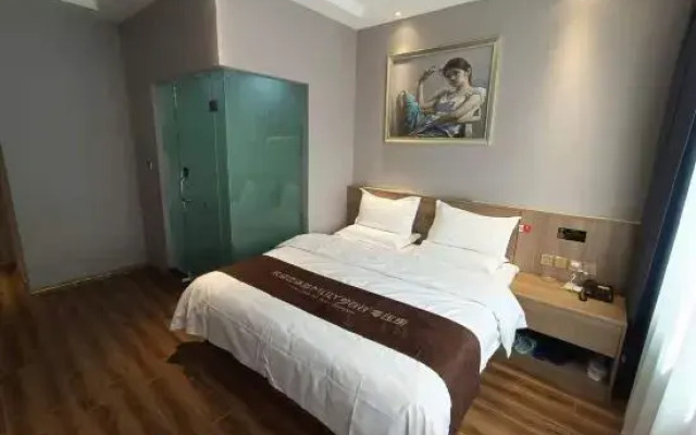 Rising Sun Hotel (Harbin Acheng Impression City)