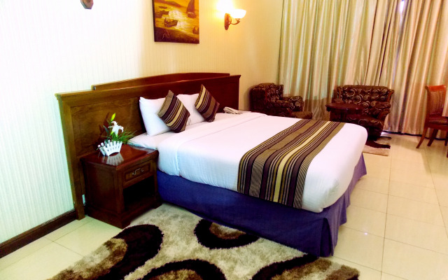 Moon Valley Hotel Apartment