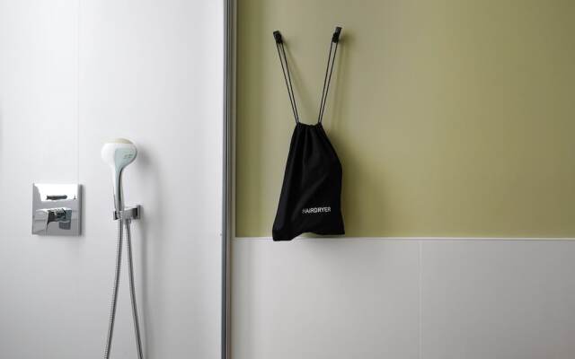 Numa Seville Prestigio