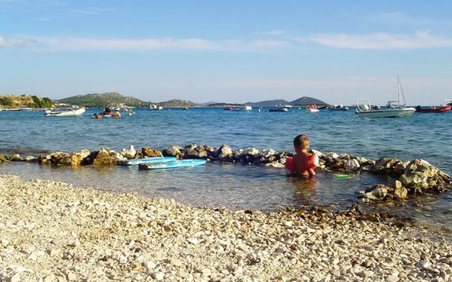 Nebo - 80 m From Beach - A3 Ljubicasti