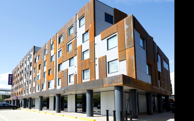 Premier Inn Milton Keynes Central Theatre District
