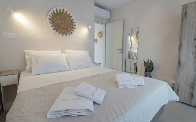 Amico Suites 1 by Rentals Pro - Nea Moudania