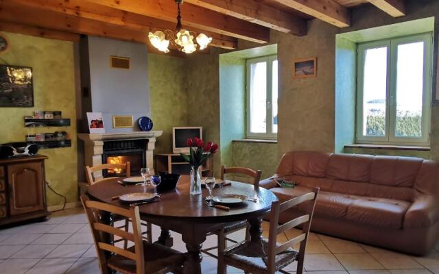 Gîte Les Estables, 3 pièces, 6 personnes - FR-1-582-148