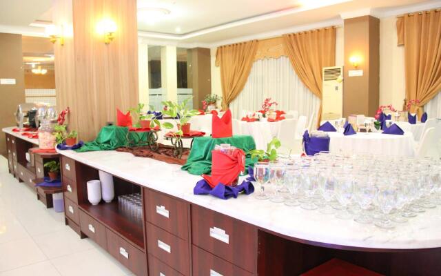 Permatahati Hotel and Convention Center