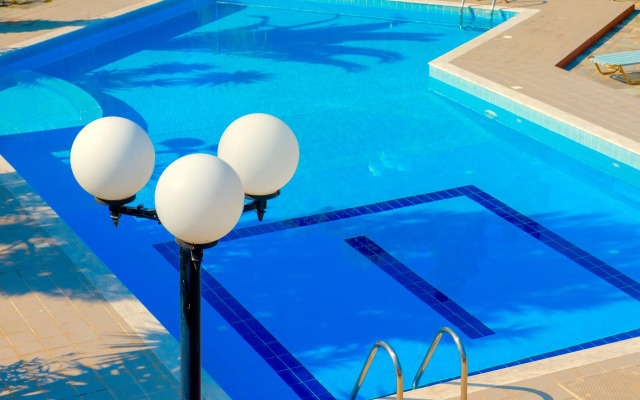 Villa Apollo With Private Pool And Tennis Court