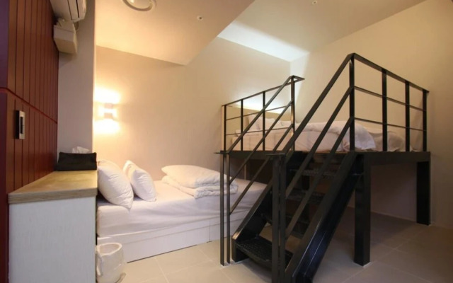 Bucheon Hotel I