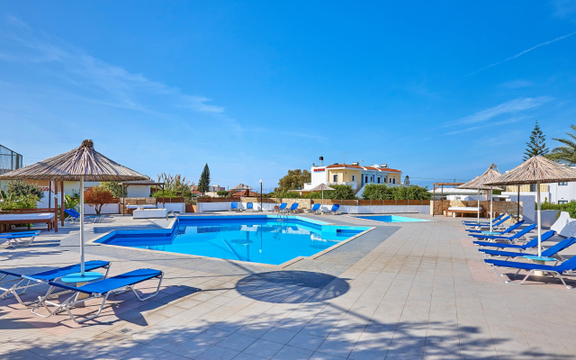 Noble Hotel Suites - Adults Only