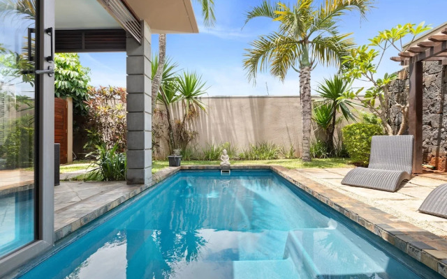 Athena Villa D10