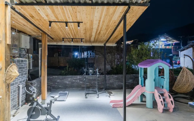 Huasao·1949 Designer Parent-Child Vacation Type Smart Homestay (Nanjing Yunshuiyao Waterwheel Store）