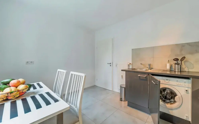 Cozy Stylish Berlin Apartment With 2 Bedrooms