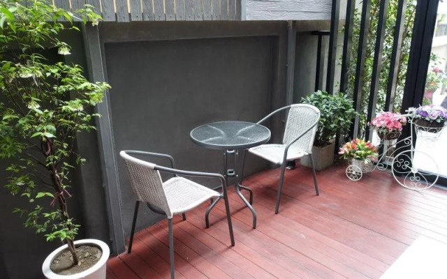 Wh＇Ite Guesthouse Chiang Mai