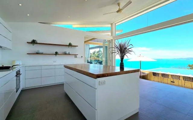 Villa Cabo 4BR with Panoramic Sea Views