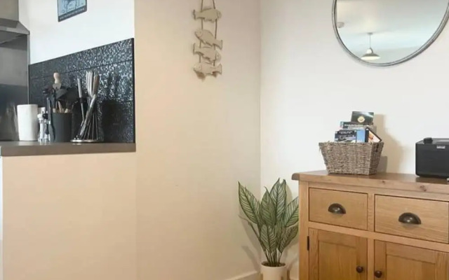 Newquay Near Beach Town Center Parking