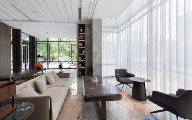Starway Hotel (Four Seasons City, Jiefang Road, Linyi)
