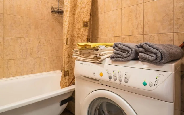 Апартаменты «Hello на Коломяжском 36»