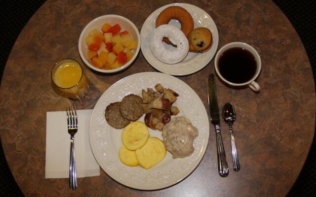 St. Ignace Budget Host Inn