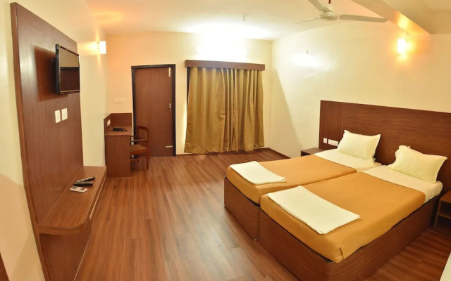 Hotel Mamalla Inn