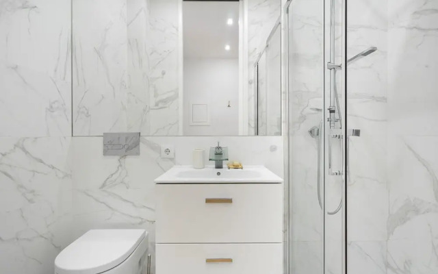 Chic 1-Bed W/ Patio Perfect To Explore Lisbon