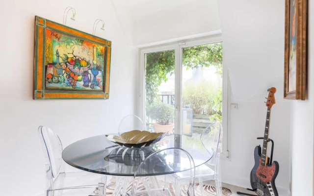 Squarebreak - Arc de Triomphe Apartments