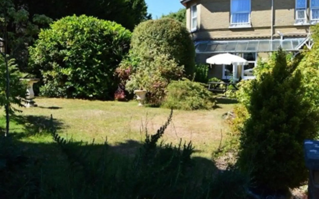 Somerton Lodge Hotel