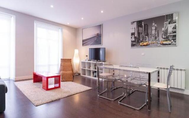 Easo Apartment by People Rentals