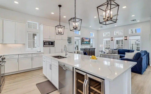 Chillin' the Most 104 SOU