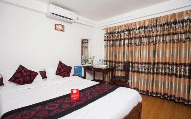 OYO 175 Hotel Felicity