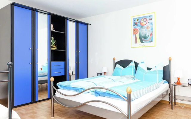 Cozy Apartment in Betzenrod near Lake