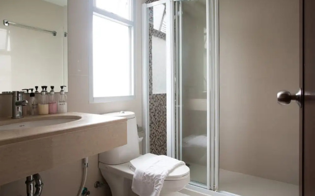 2c-short-term Rental Allowed-2brs Downtown Bangkok