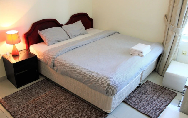 One Bedroom Apt. in JLT near Metro Station -AWD