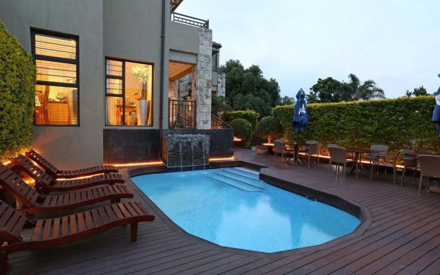 36 on Bonza Boutique Guest House