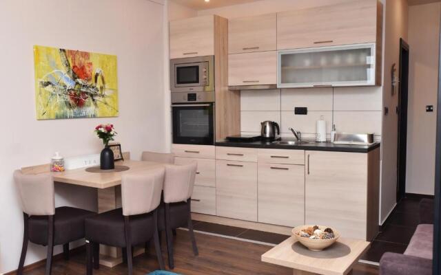 Apartman Pleasure M4 Milmari Resort