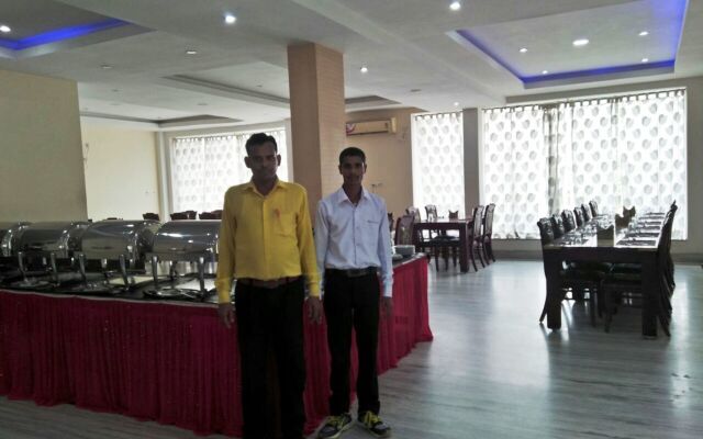 Hotel R. K. Palace