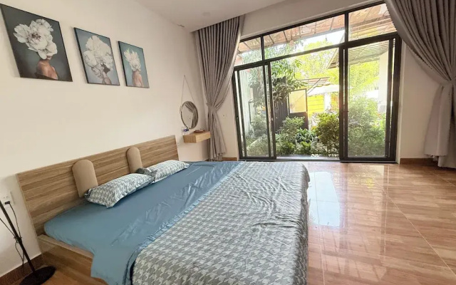 Homestay Halona