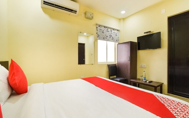 OYO 40717 Sai Priya Residency